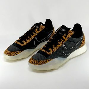 Nike Waffle Racer 2x Women’s size 8.5 Box w/no lid